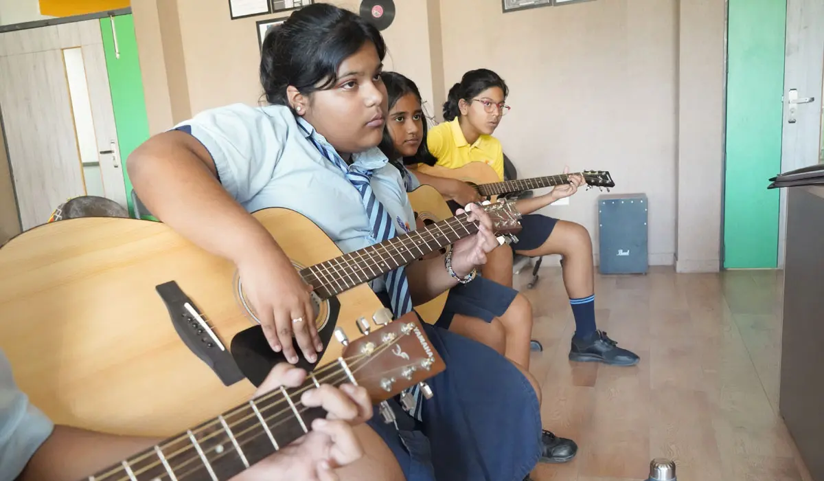 Guitar